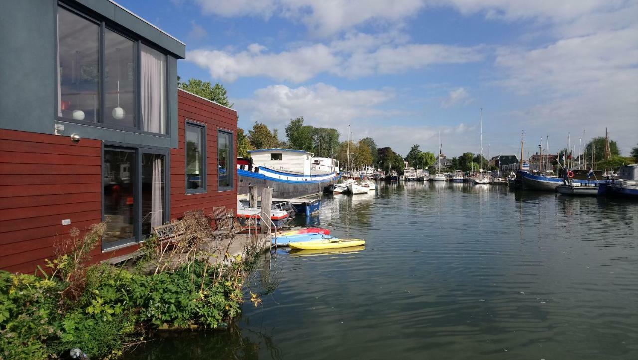 Frühstückspension Houseboat Vliegenbos *